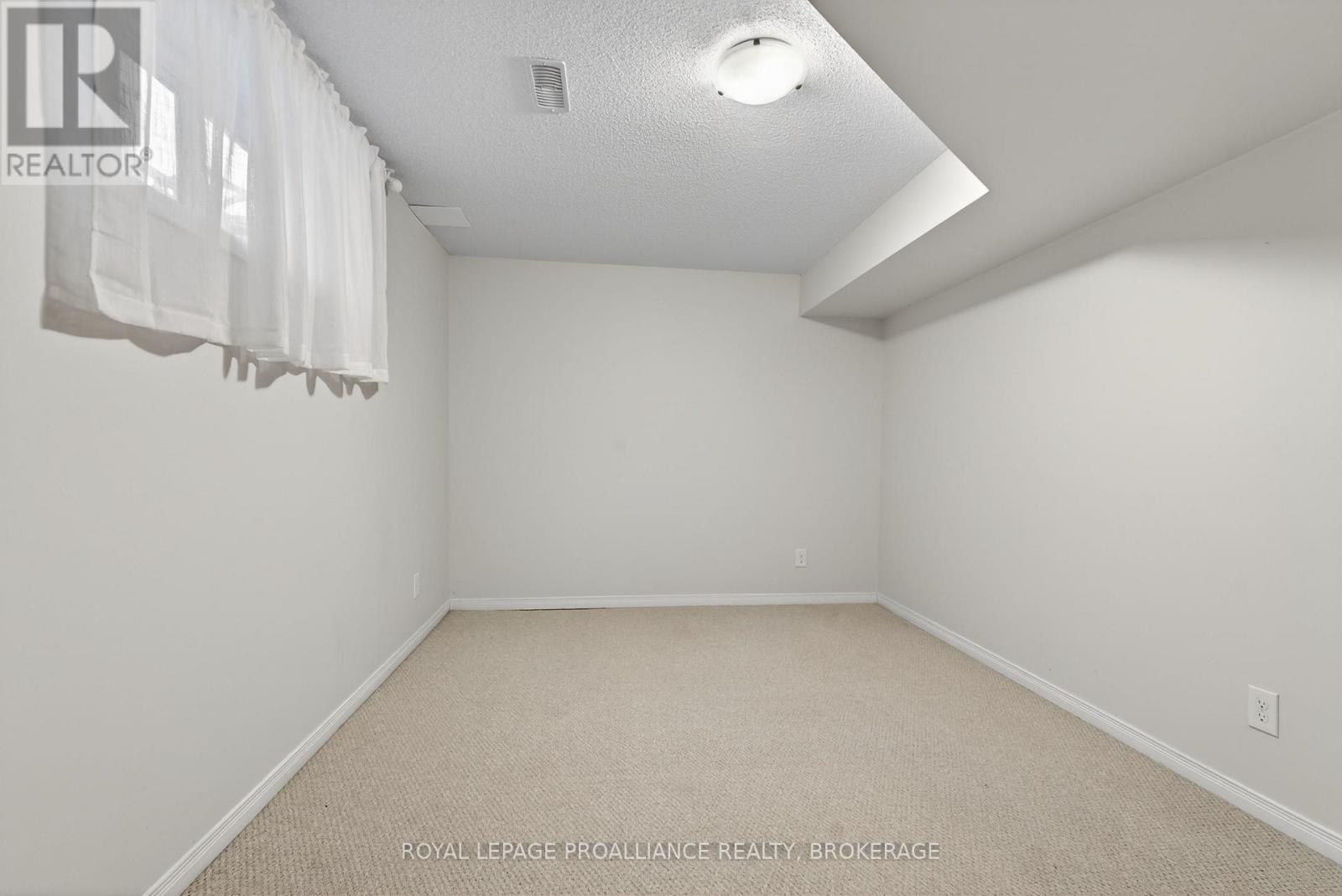 1271 Atkinson Street E, Kingston, Ontario  K7P 0E3 - Photo 34 - X12995102