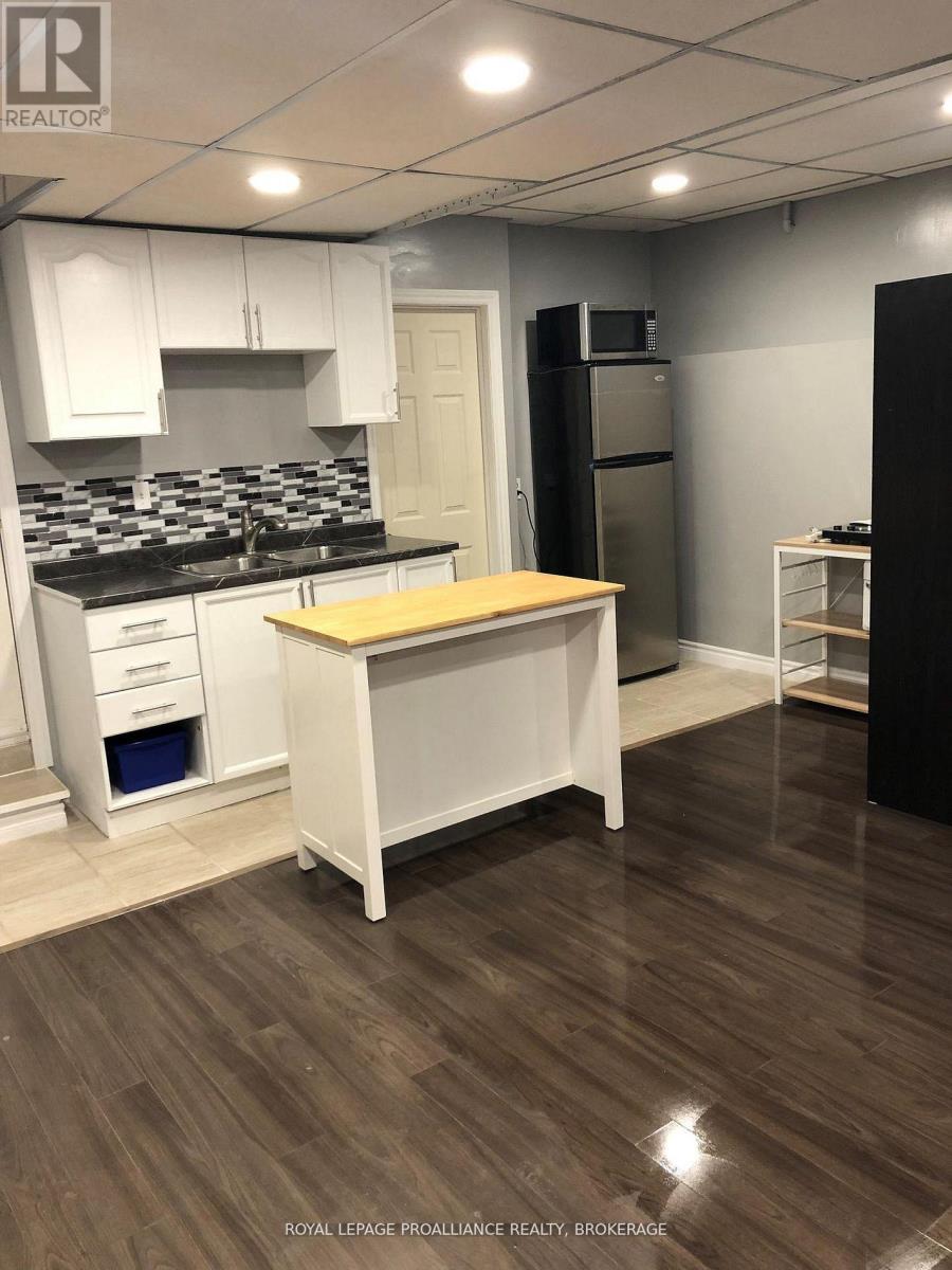 614 Barnsley Crescent, Kingston, Ontario K7M 8X4 - Photo 21 - X12995150