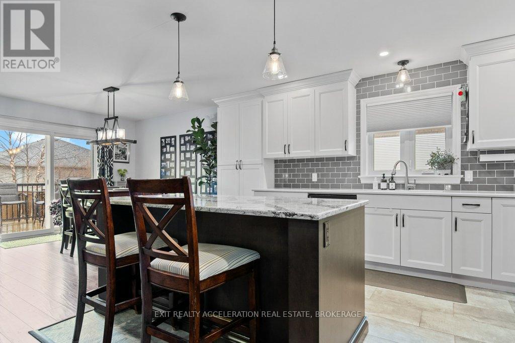 8 Briarwood Crescent, Greater Napanee, Ontario  K7R 0C2 - Photo 15 - X12995164