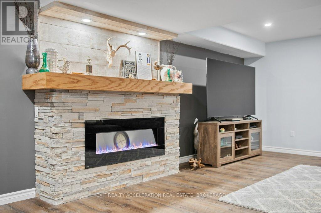 8 Briarwood Crescent, Greater Napanee, Ontario  K7R 0C2 - Photo 30 - X12995164