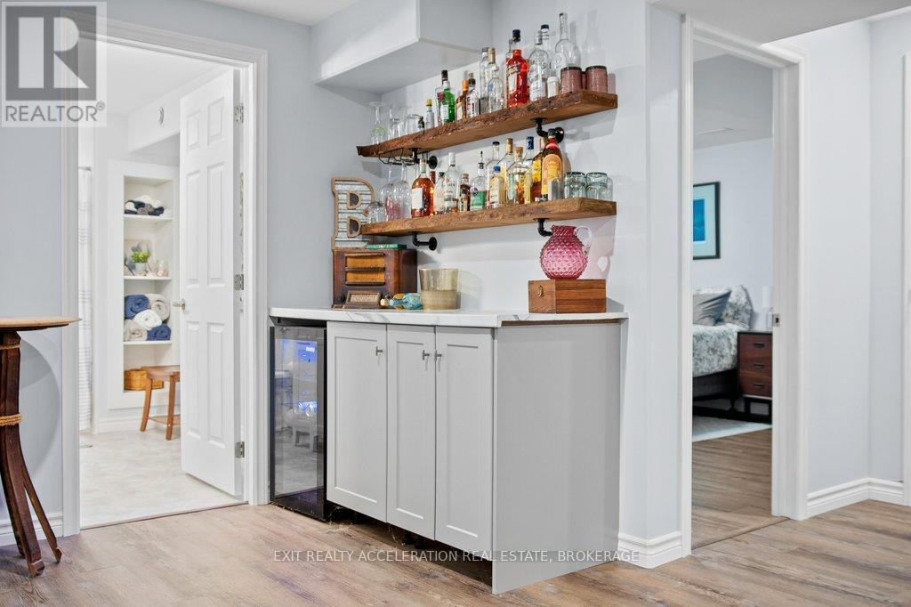 8 Briarwood Crescent, Greater Napanee, Ontario  K7R 0C2 - Photo 35 - X12995164