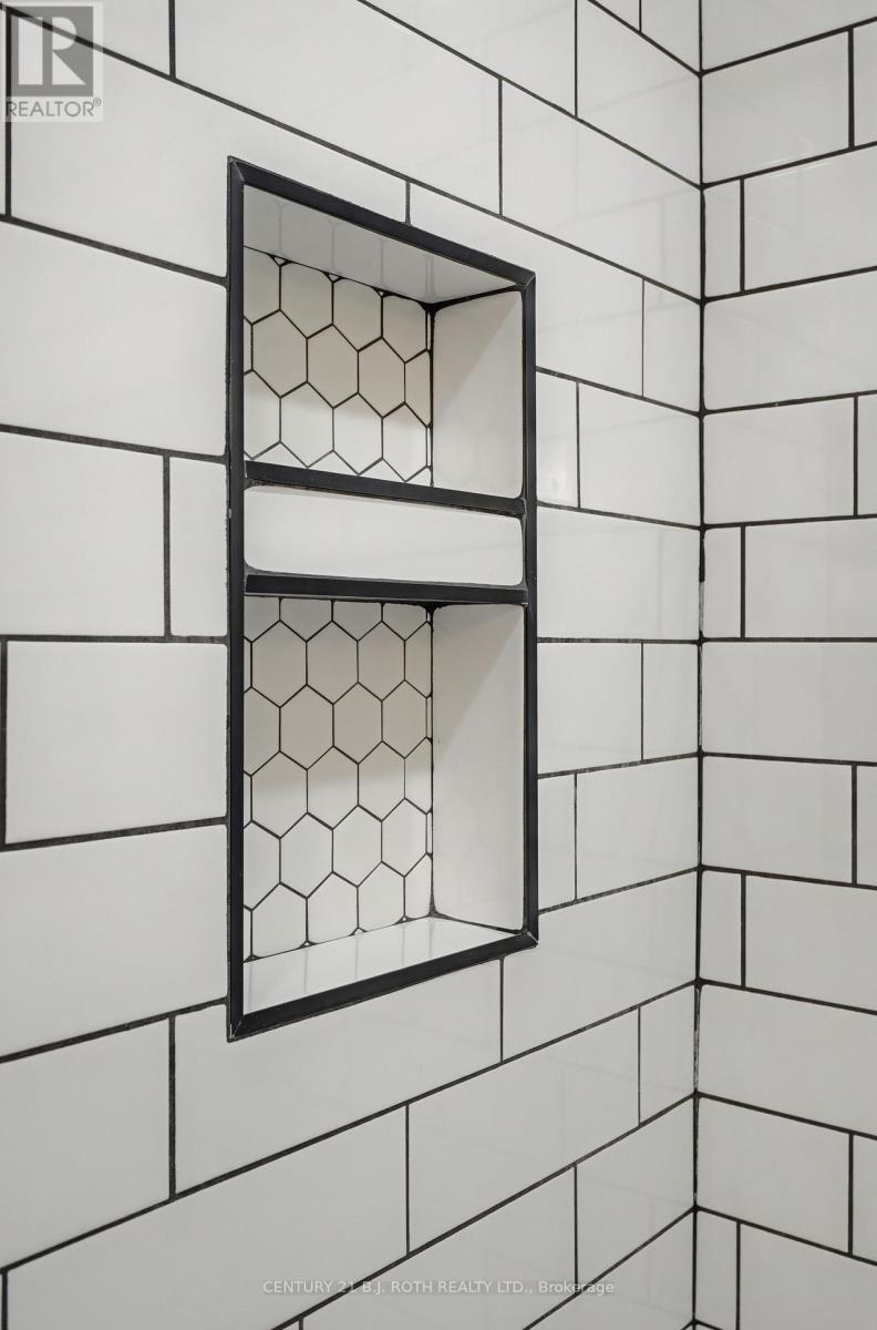 387 Ferndale Drive S, Barrie, Ontario  L4N 0M1 - Photo 20 - S12995062