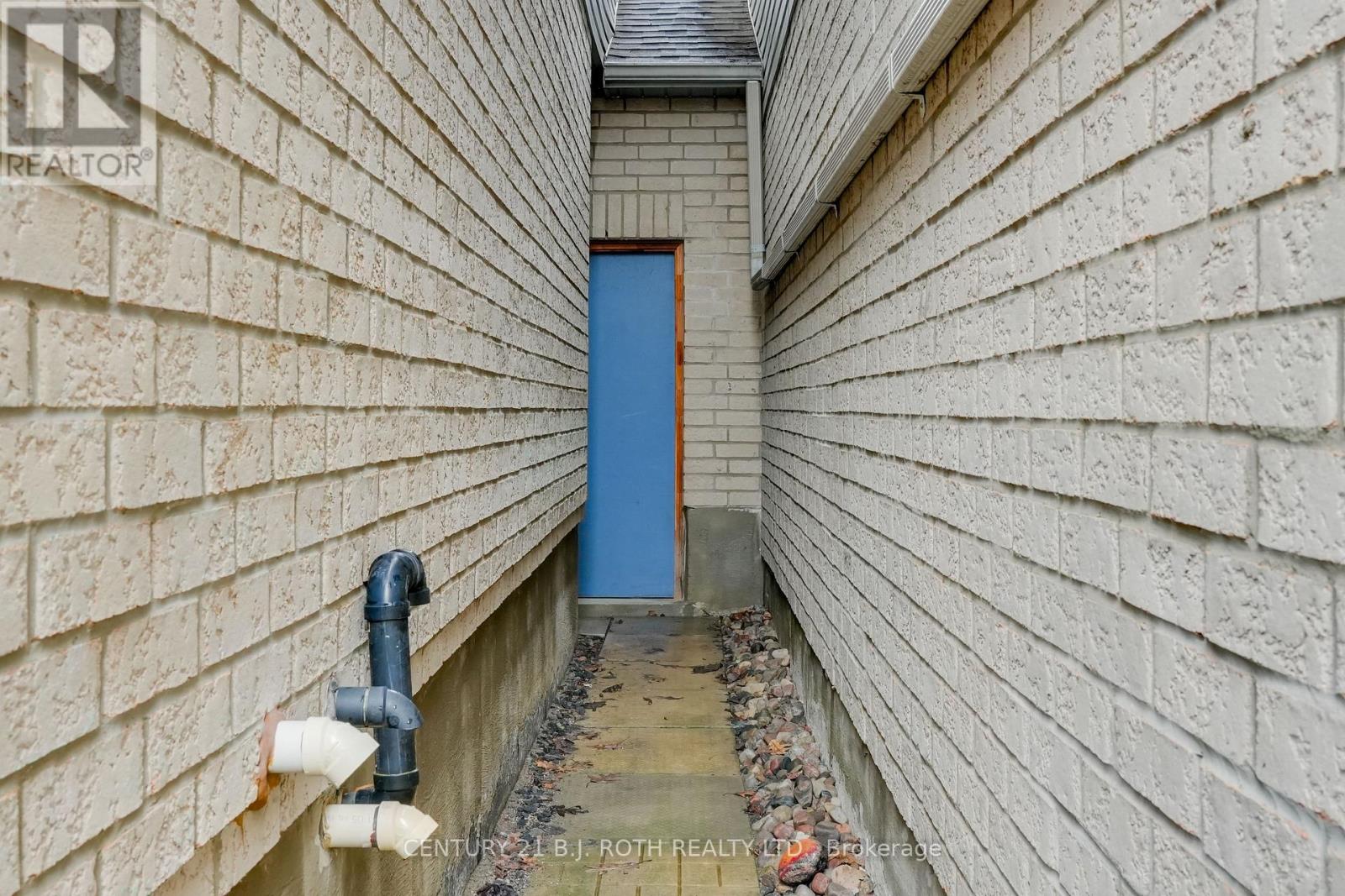 387 Ferndale Drive S, Barrie, Ontario  L4N 0M1 - Photo 27 - S12995062