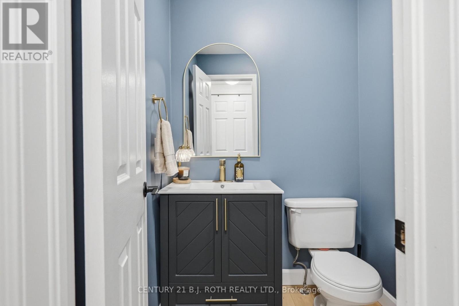 387 Ferndale Drive S, Barrie, Ontario  L4N 0M1 - Photo 8 - S12995062