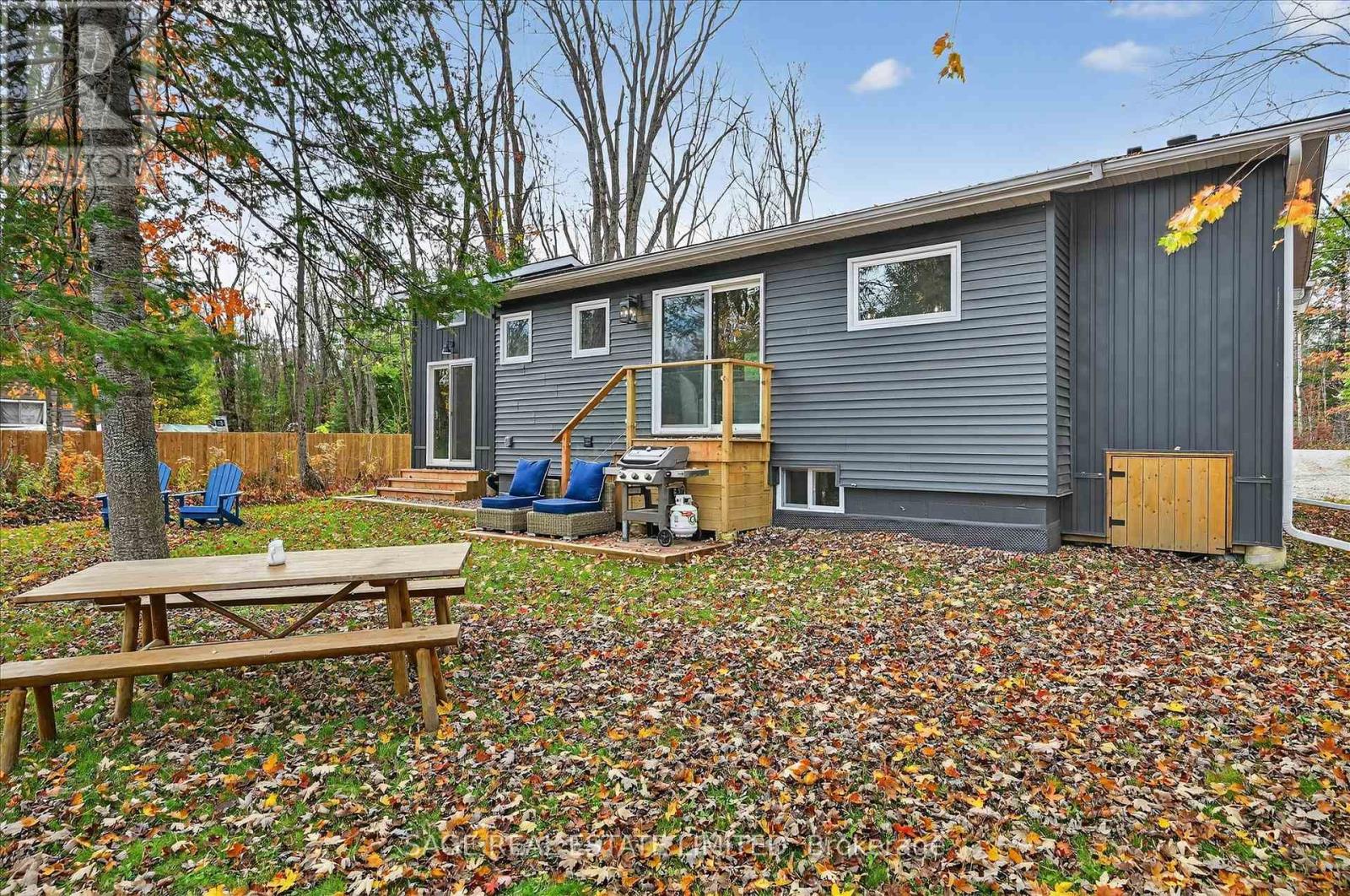 51 Kennedy Drive, Trent Lakes, Ontario  K0M 1A0 - Photo 39 - X12493346