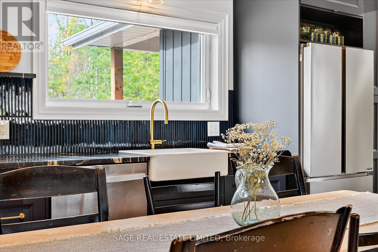 51 Kennedy Drive, Trent Lakes, Ontario  K0M 1A0 - Photo 15 - X12493346