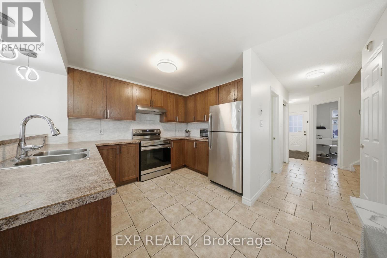 35 Thames Way, Hamilton, Ontario  L0R 1W0 - Photo 11 - X12989728