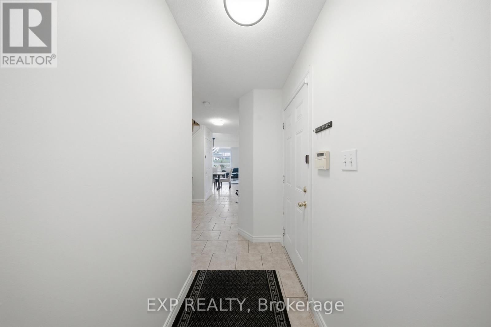 35 Thames Way, Hamilton, Ontario  L0R 1W0 - Photo 6 - X12989728