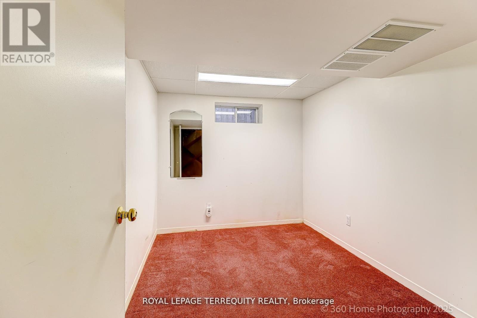 27 John Best Avenue, Toronto, Ontario  M9N 1C4 - Photo 15 - W12994894