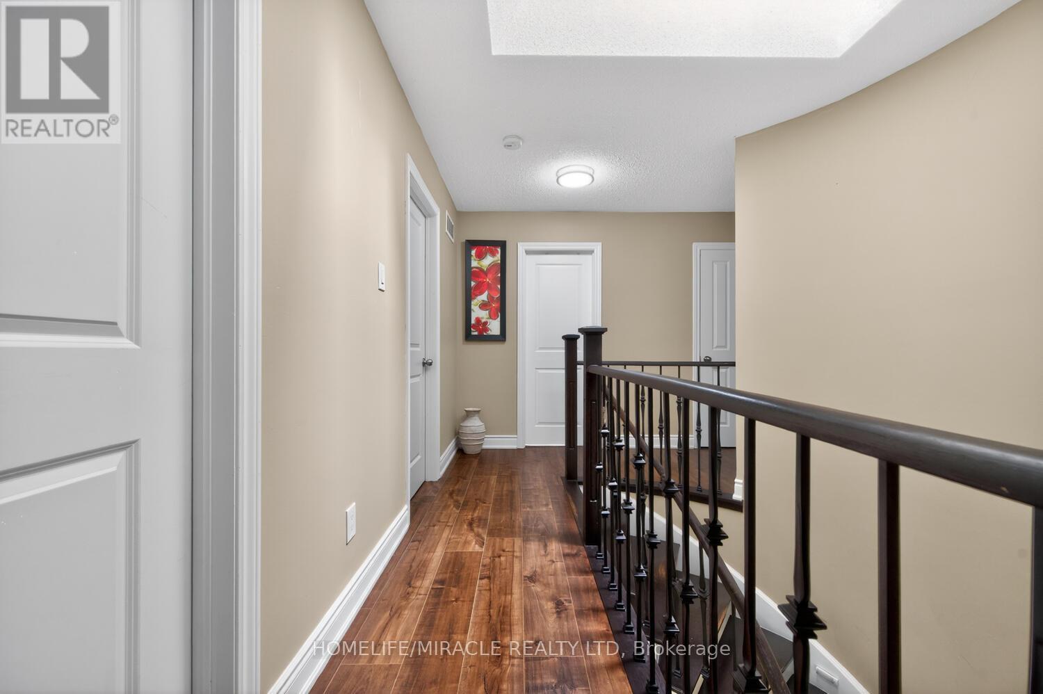 137 Minglehaze Drive, Toronto, Ontario  M9V 4W7 - Photo 28 - W12994918