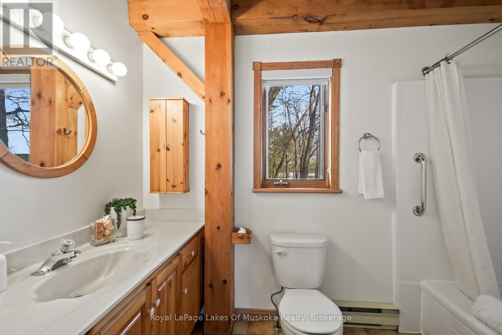 124b Maplehurst Road, Seguin, Ontario  P0C 1J0 - Photo 25 - X12992434