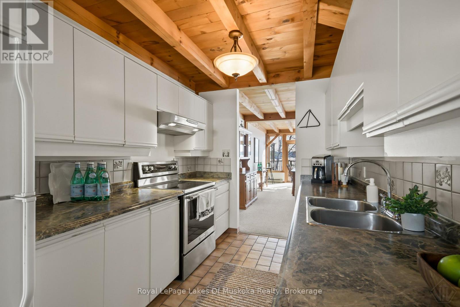 124b Maplehurst Road, Seguin, Ontario  P0C 1J0 - Photo 22 - X12992434