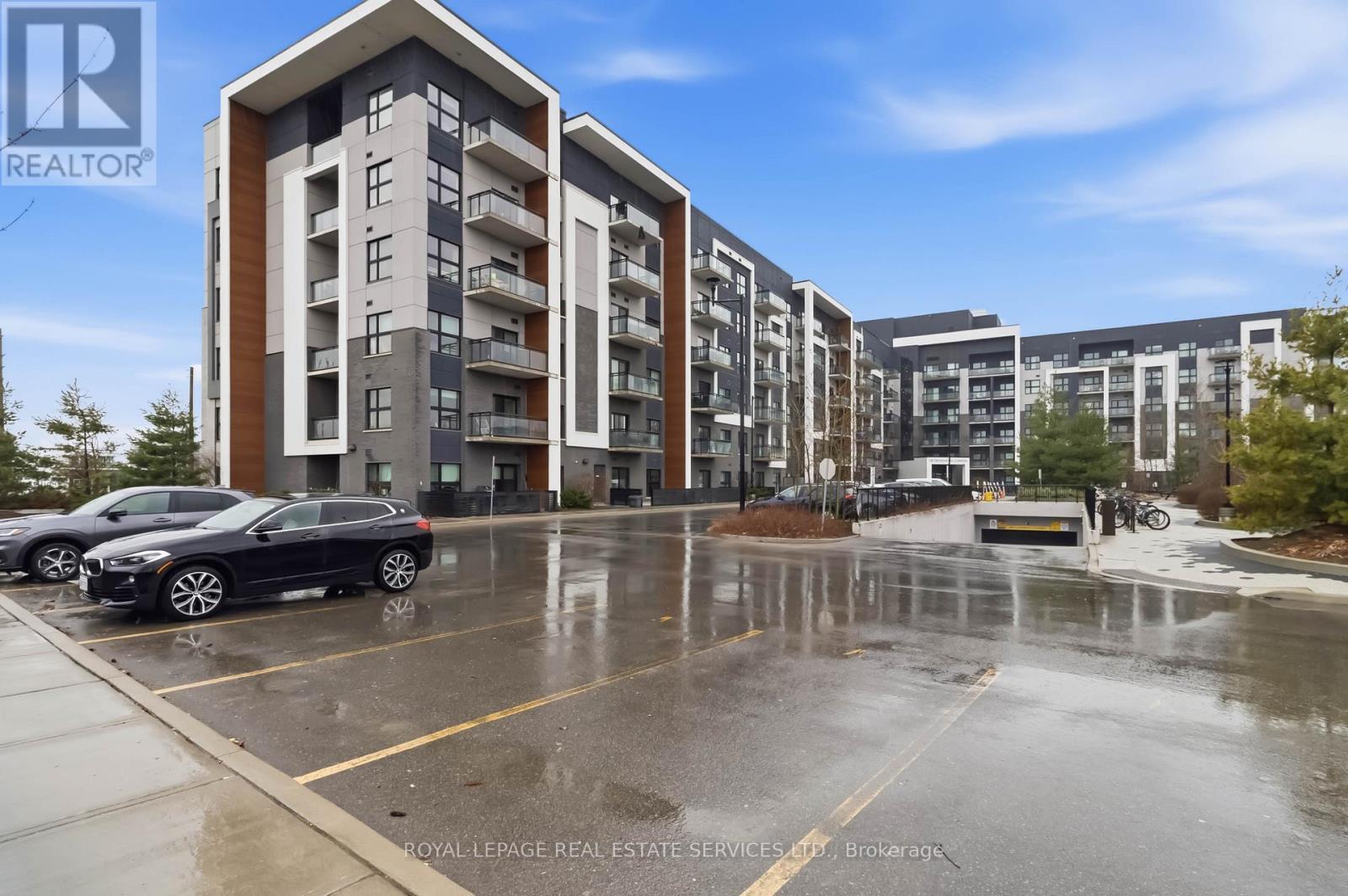 122 - 128 Grovewood Common, Oakville, Ontario  L6H 0X3 - Photo 23 - W12994974