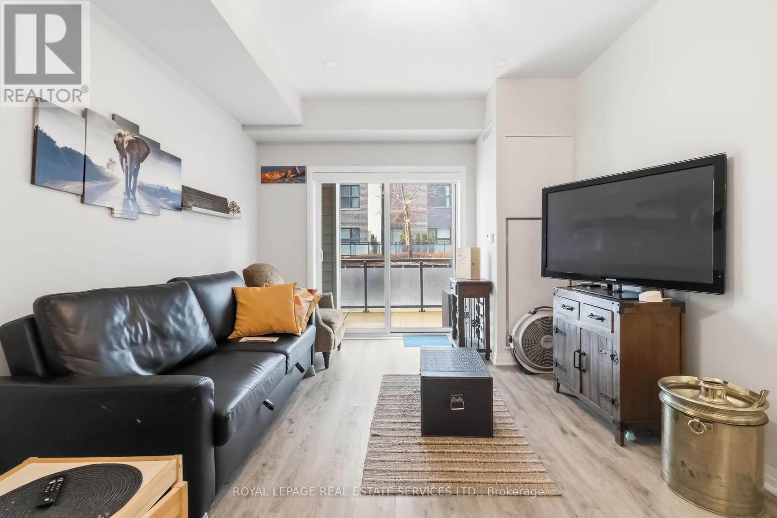 122 - 128 Grovewood Common, Oakville, Ontario  L6H 0X3 - Photo 6 - W12994974