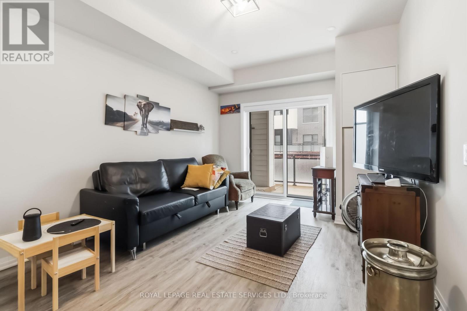 122 - 128 Grovewood Common, Oakville, Ontario  L6H 0X3 - Photo 7 - W12994974