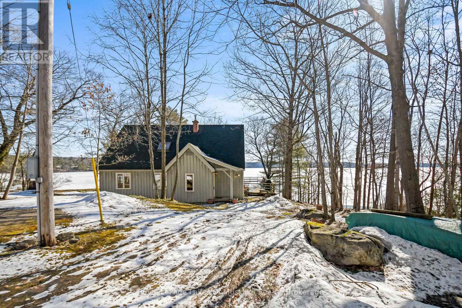 124b Maplehurst Road, Seguin, Ontario  P0C 1J0 - Photo 2 - X12992434