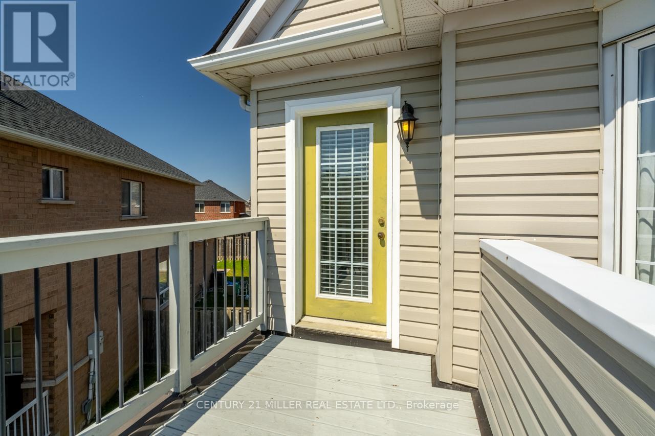 53 Dills Crescent, Milton, Ontario  L9T 5P2 - Photo 13 - W12994992