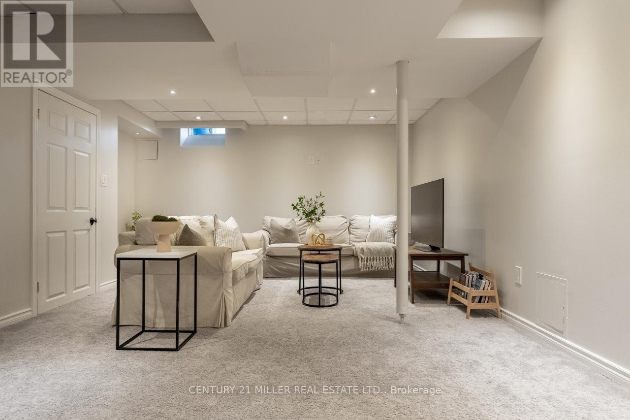 53 Dills Crescent, Milton, Ontario  L9T 5P2 - Photo 21 - W12994992