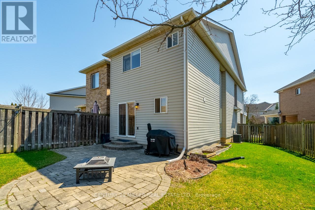 53 Dills Crescent, Milton, Ontario  L9T 5P2 - Photo 24 - W12994992