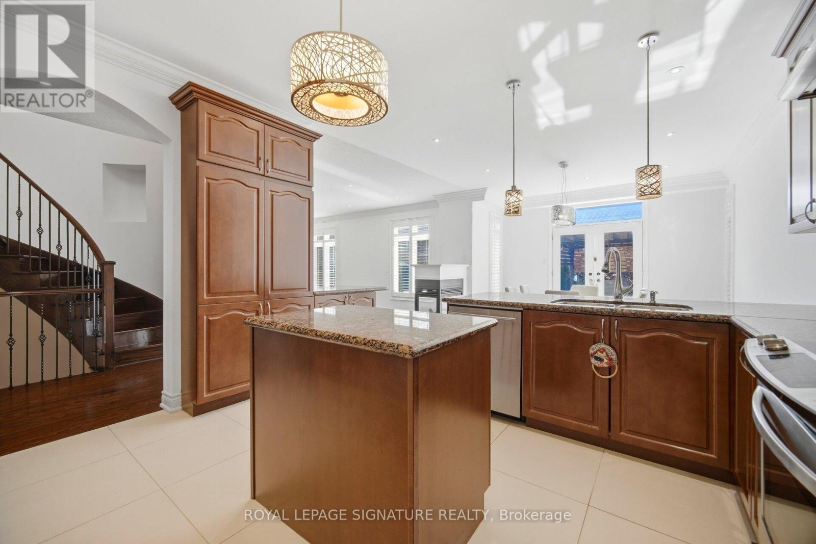 3146 Tacc Drive, Mississauga, Ontario  L5M 0B6 - Photo 25 - W12995002