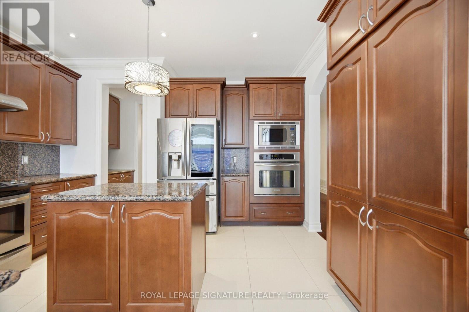 3146 Tacc Drive, Mississauga, Ontario  L5M 0B6 - Photo 27 - W12995002