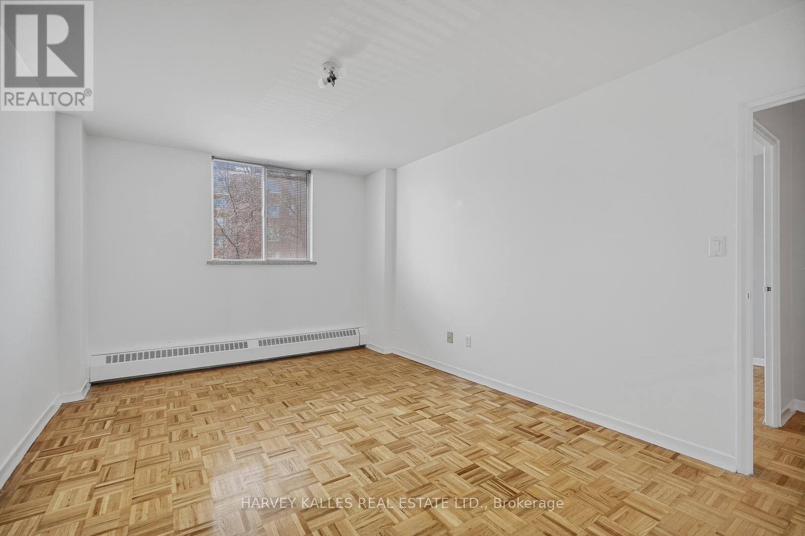 206 - 80 Coe Hill Drive, Toronto (High Park-Swansea), Ontario  M6S 3C9 - Photo 20 - W12995038
