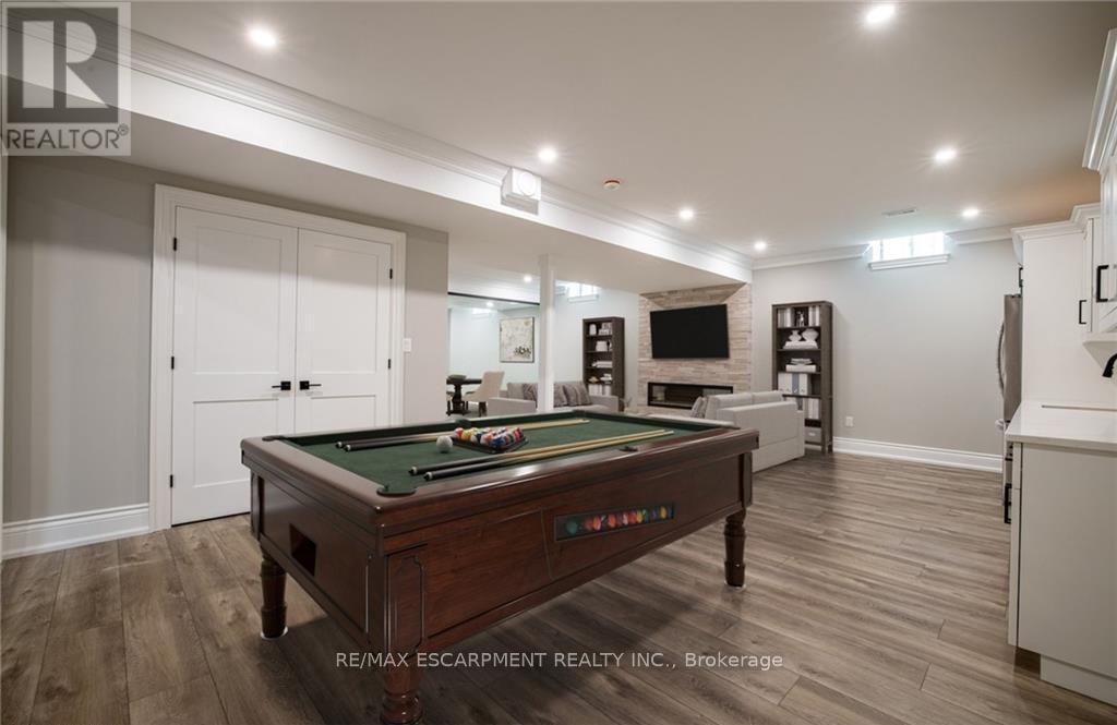 31 Bayside Court, Burlington (Lasalle), Ontario  L7T 1M8 - Photo 31 - W12995088