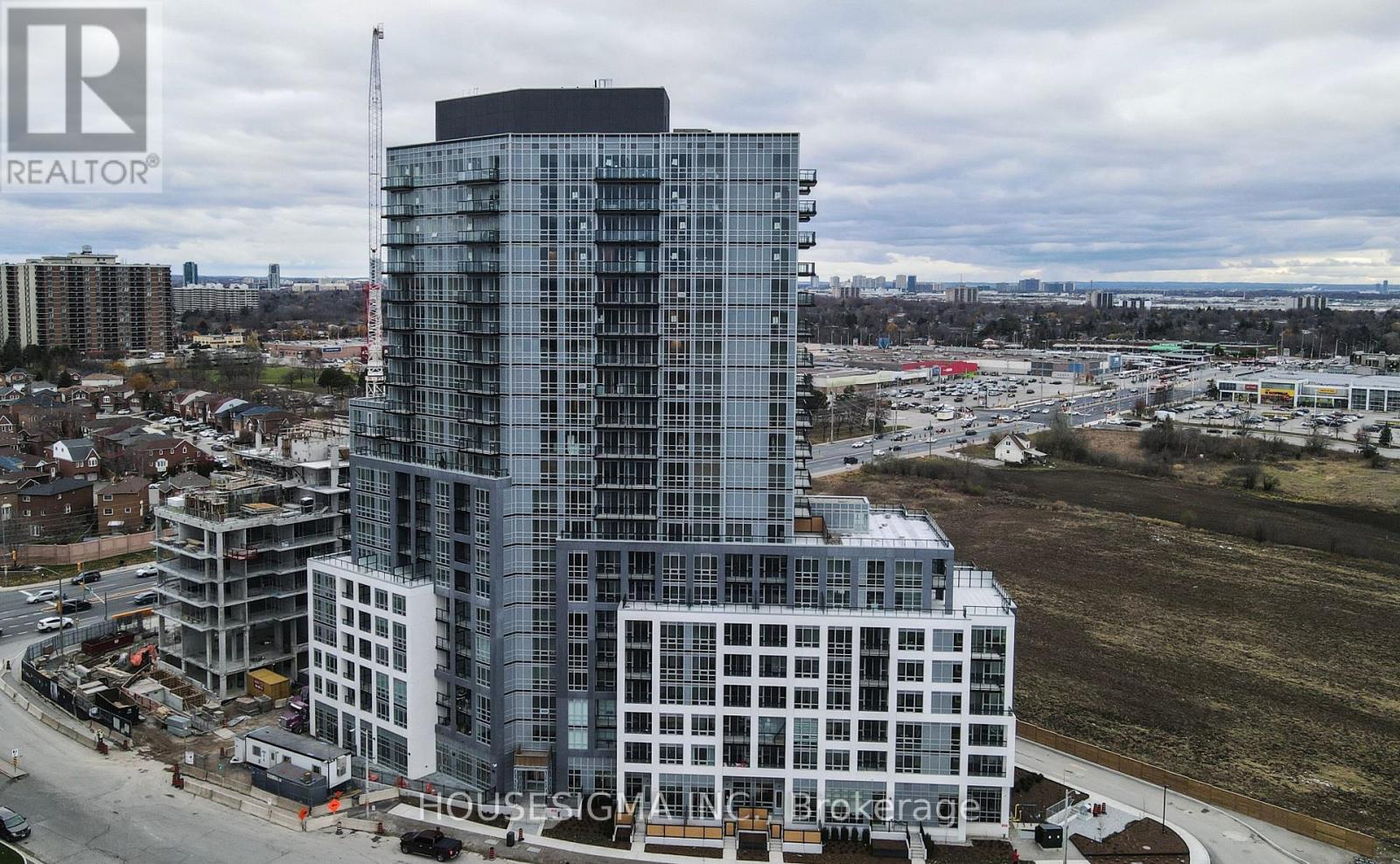 1805 - 225 Malta Avenue, Brampton, Ontario  L6Y 4M5 - Photo 2 - W12995096