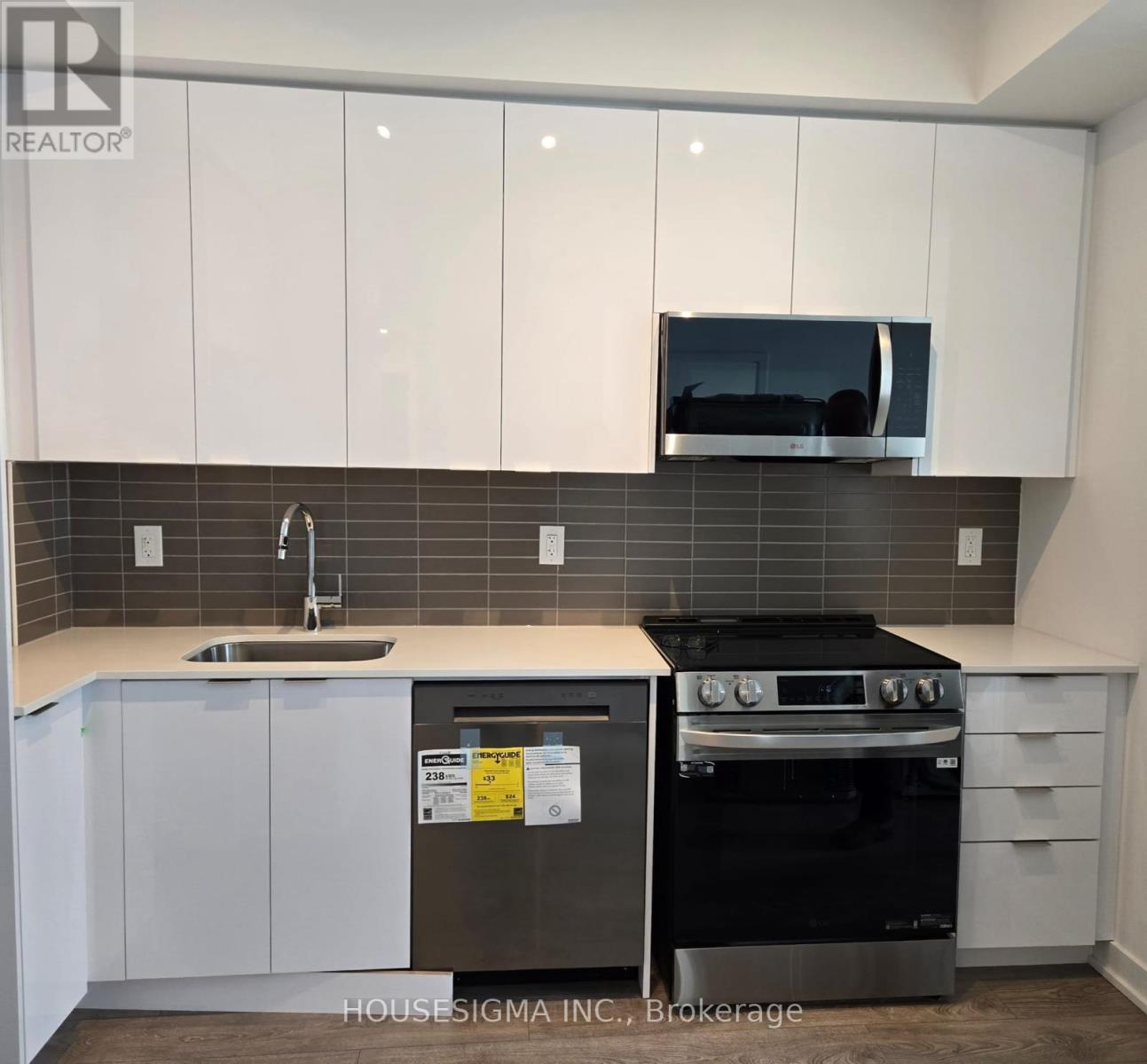 1805 - 225 Malta Avenue, Brampton, Ontario  L6Y 4M5 - Photo 9 - W12995096