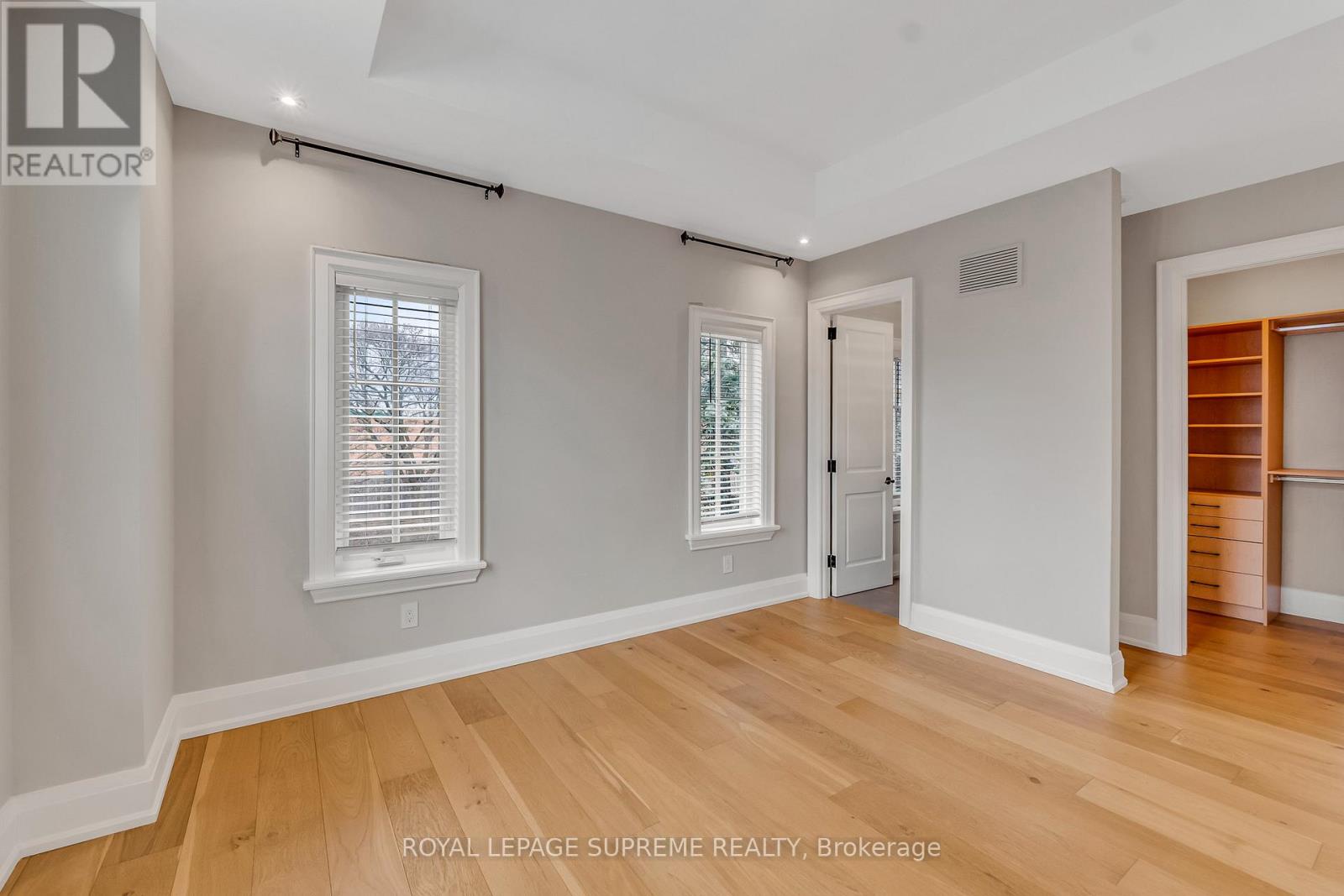 477 Candler Road, Oakville, Ontario  L6J 2V5 - Photo 28 - W12995114