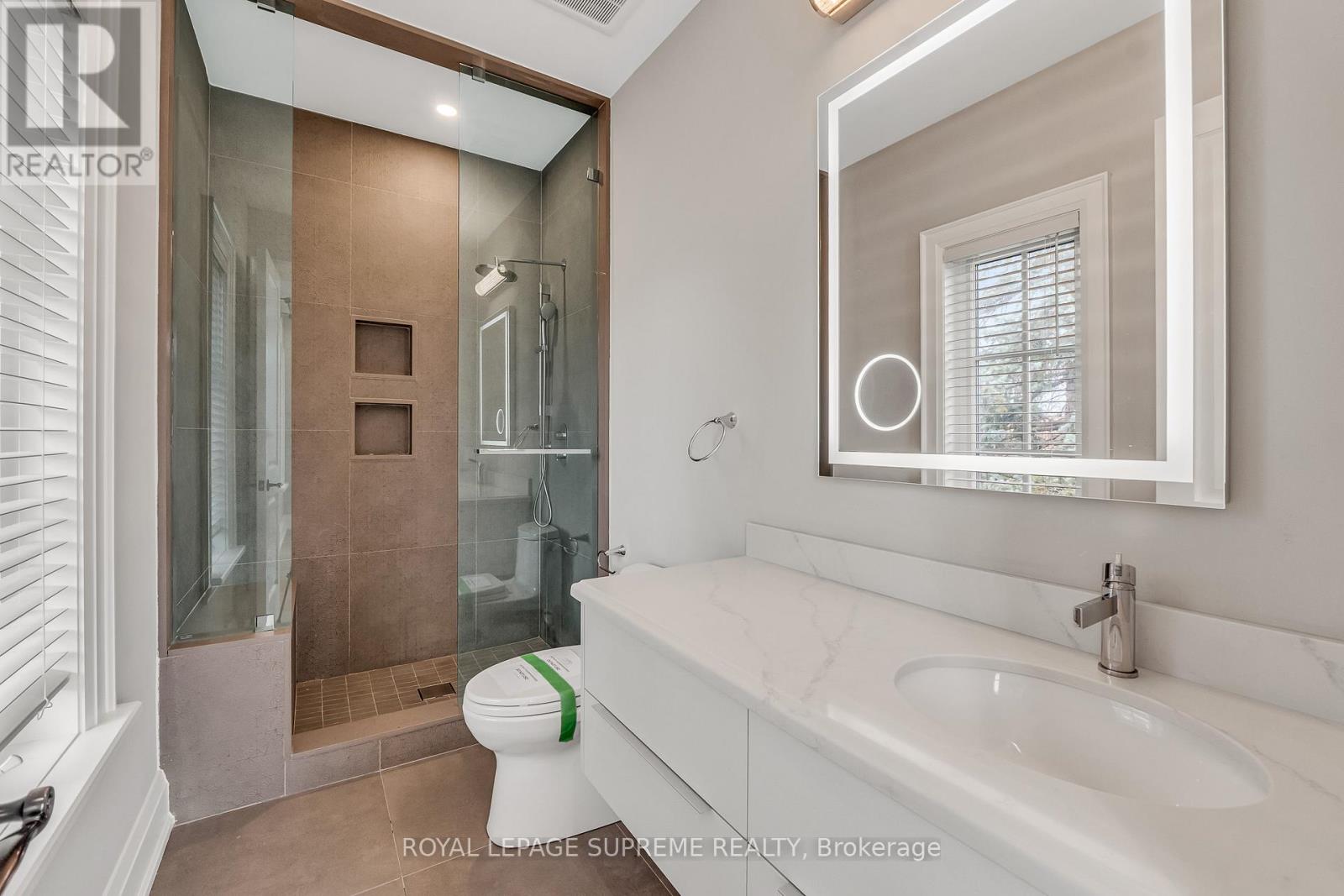 477 Candler Road, Oakville, Ontario  L6J 2V5 - Photo 29 - W12995114