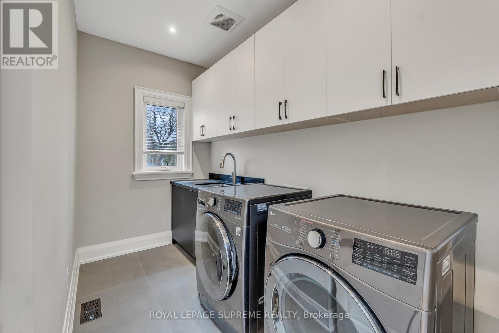 477 Candler Road, Oakville, Ontario  L6J 2V5 - Photo 33 - W12995114