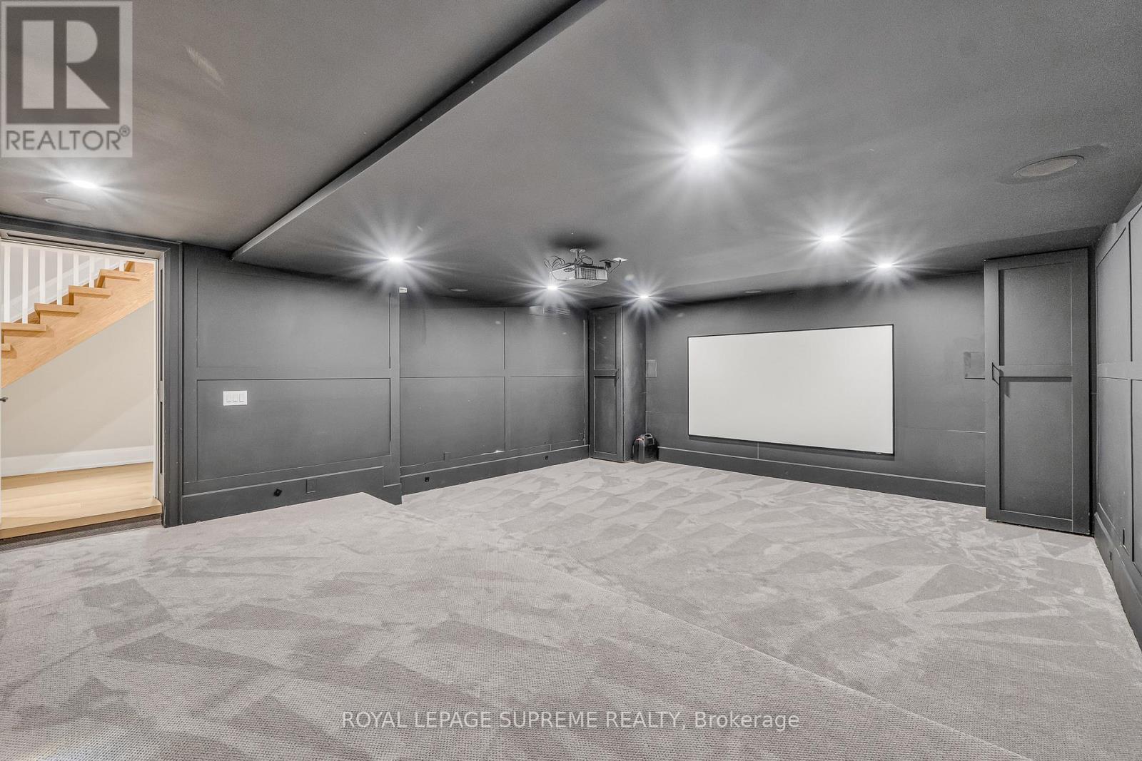 477 Candler Road, Oakville, Ontario  L6J 2V5 - Photo 41 - W12995114