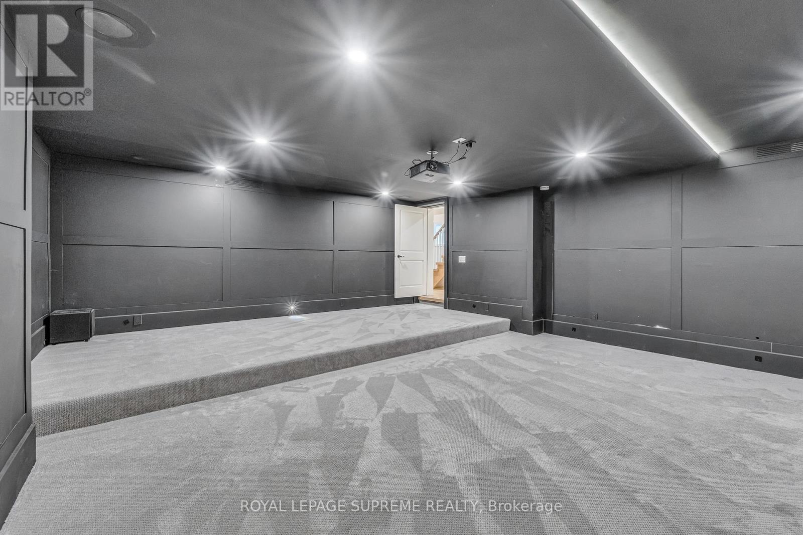 477 Candler Road, Oakville, Ontario  L6J 2V5 - Photo 42 - W12995114