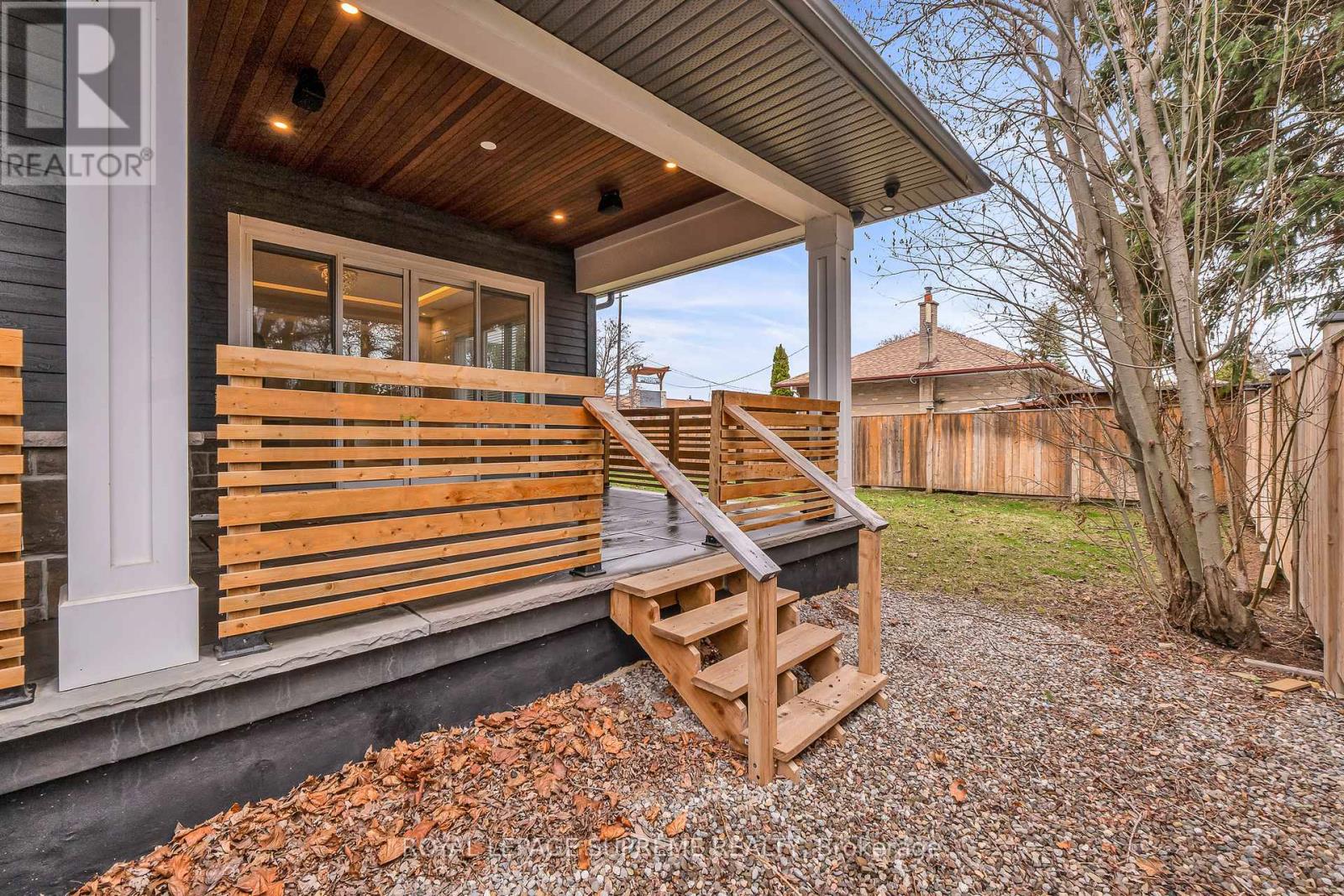 477 Candler Road, Oakville, Ontario  L6J 2V5 - Photo 43 - W12995114