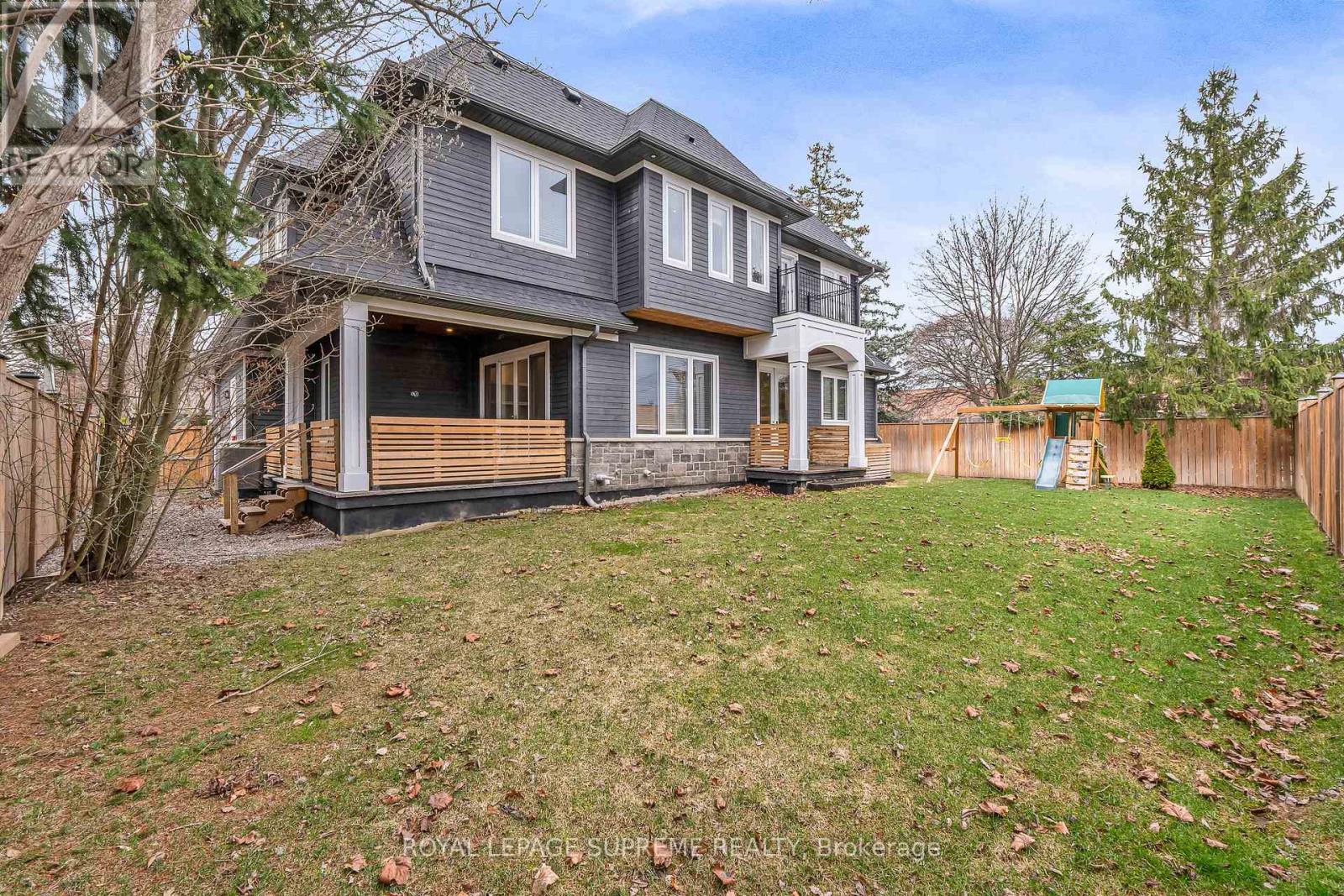 477 Candler Road, Oakville, Ontario  L6J 2V5 - Photo 45 - W12995114