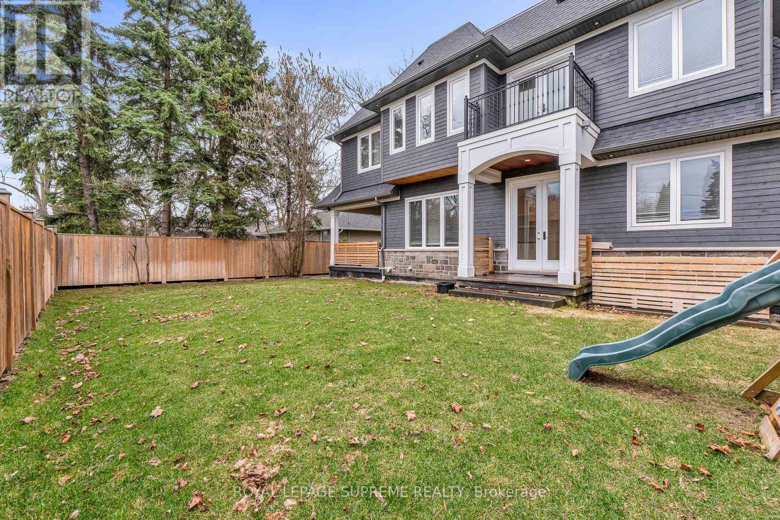 477 Candler Road, Oakville, Ontario  L6J 2V5 - Photo 47 - W12995114