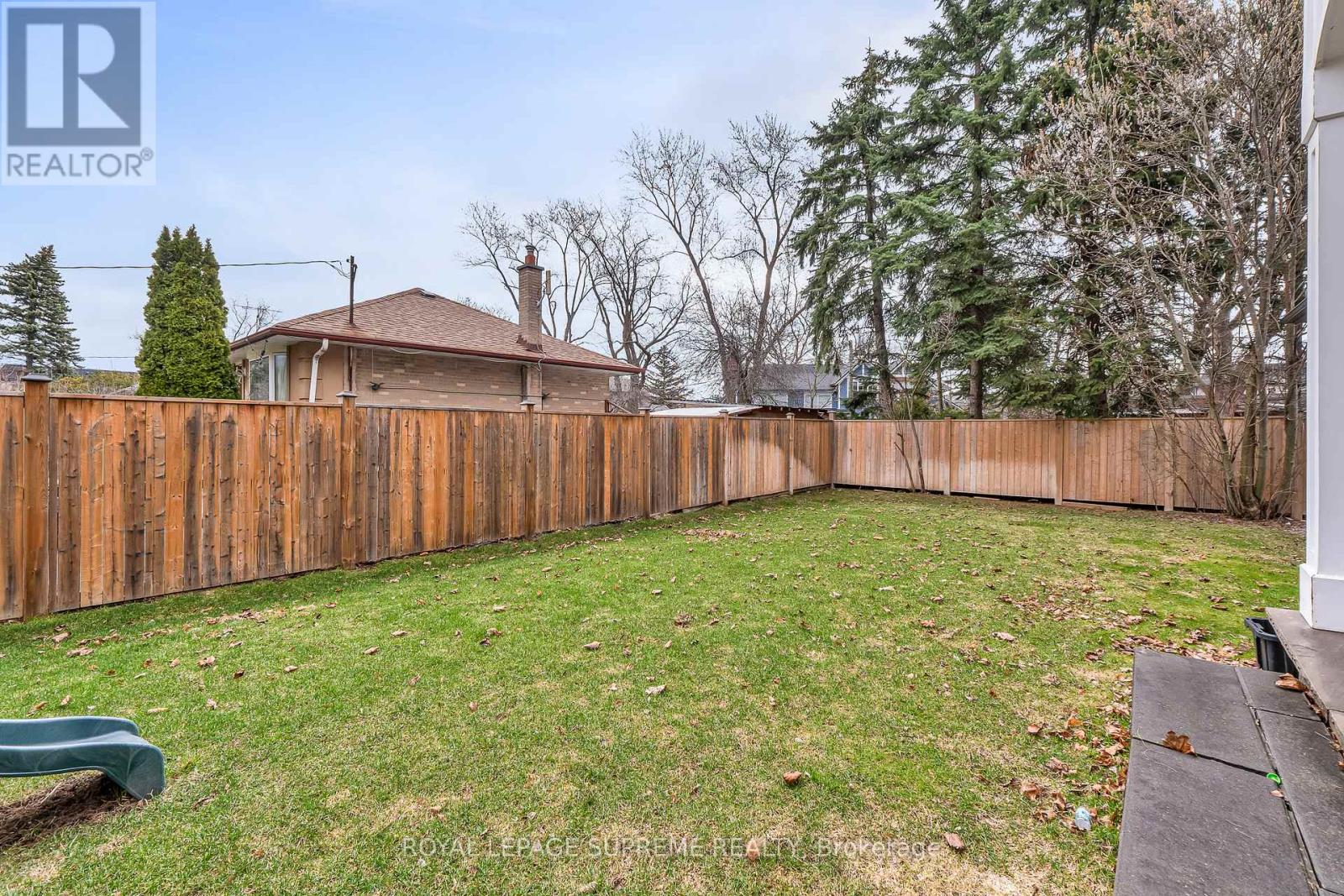 477 Candler Road, Oakville, Ontario  L6J 2V5 - Photo 48 - W12995114