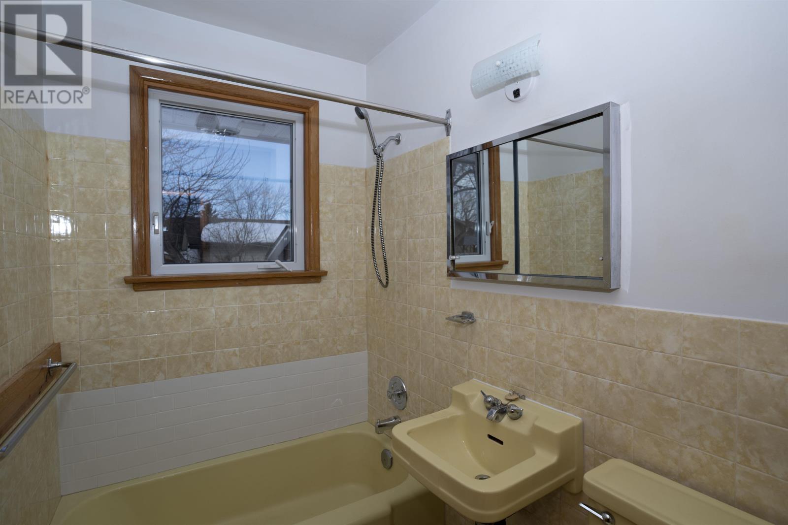 231 Briar Bay, Thunder Bay, Ontario  P7C 1M1 - Photo 20 - TB2600692