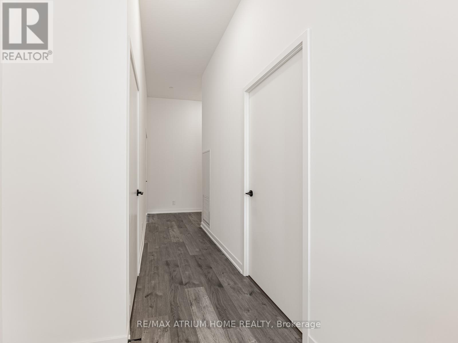 706 - 285 Dufferin Street, Toronto, Ontario  M6K 0J2 - Photo 4 - W12995132