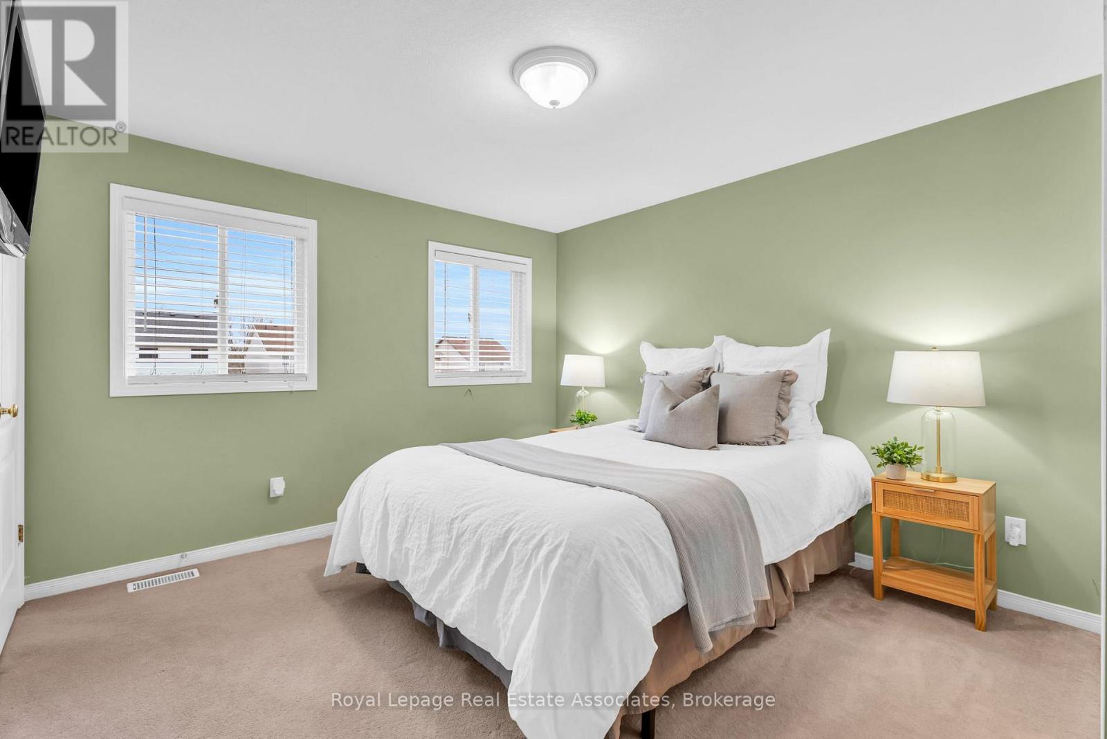 154 Montgomery Boulevard, Orangeville, Ontario  L9W 5B8 - Photo 20 - W12995176