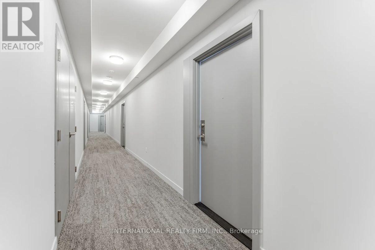 710 - 859 The Queensway, Toronto, Ontario  M8Z 1N8 - Photo 4 - W12995188