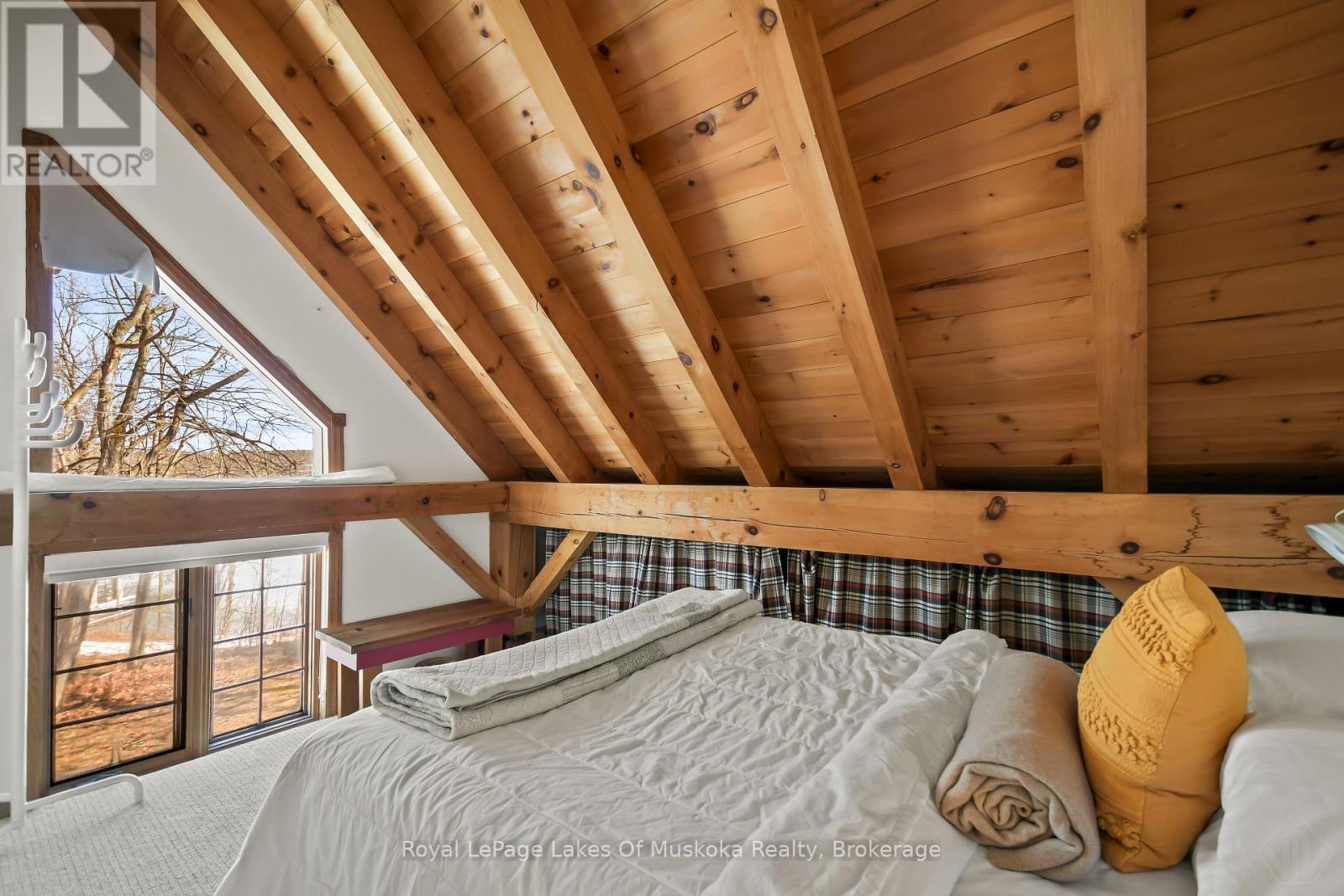 124b Maplehurst Road, Seguin, Ontario  P0C 1J0 - Photo 32 - X12992434