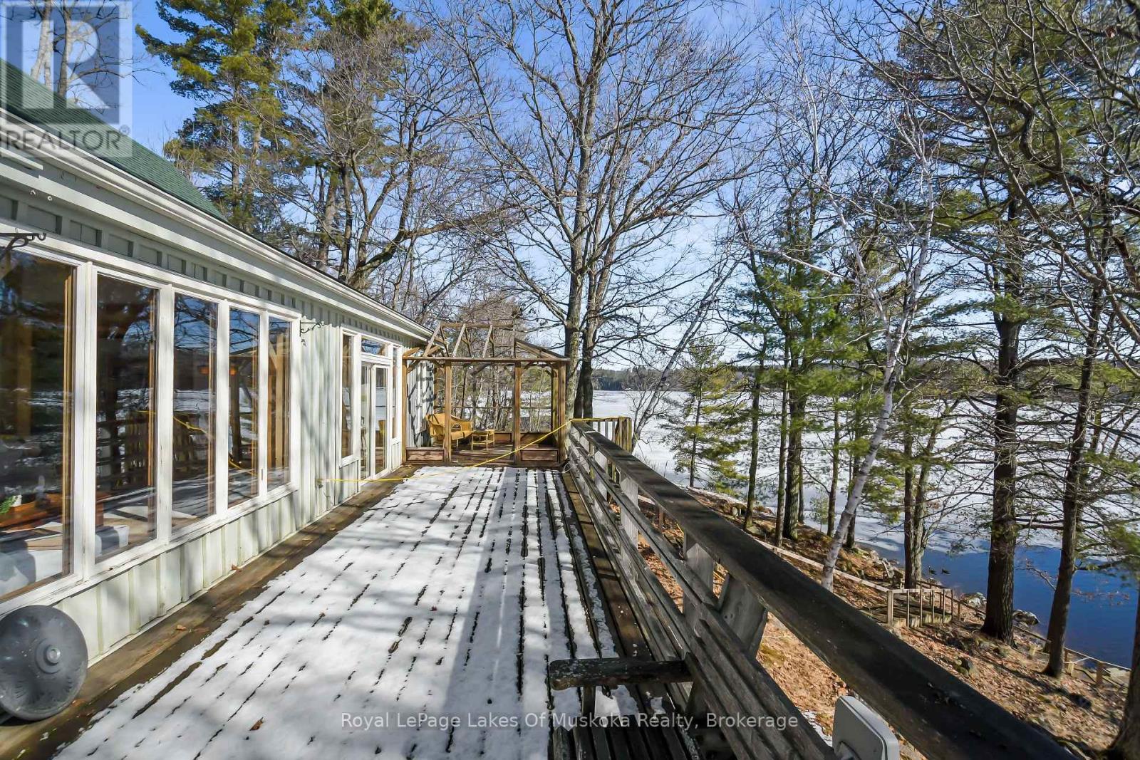 124b Maplehurst Road, Seguin, Ontario  P0C 1J0 - Photo 6 - X12992434