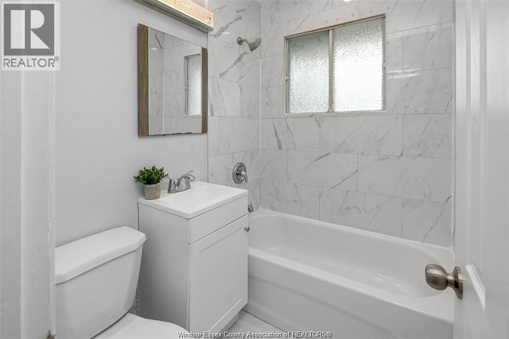 1217 Harrison, Windsor, Ontario  N9C 3J4 - Photo 13 - 26008062