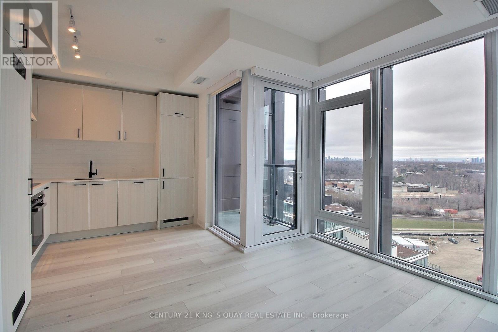 1504 - 5 Quarrington Lane, Toronto, Ontario  M3C 0S5 - Photo 4 - C12995136