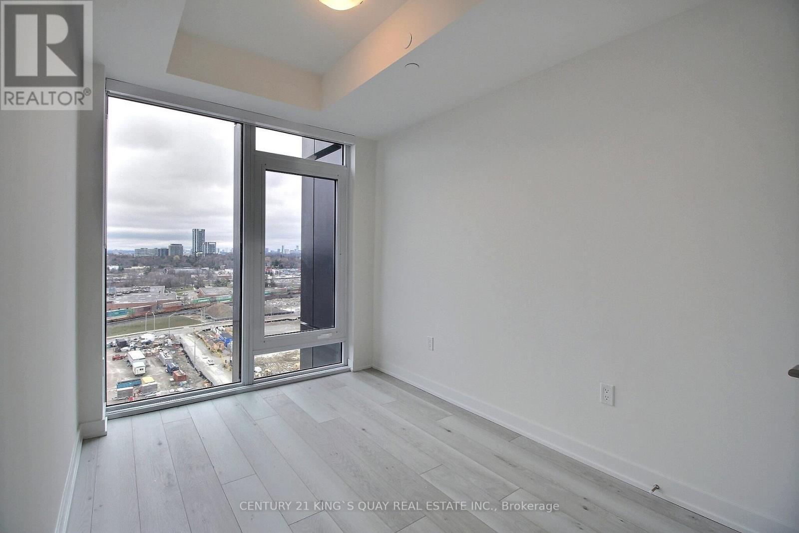 1504 - 5 Quarrington Lane, Toronto, Ontario  M3C 0S5 - Photo 6 - C12995136