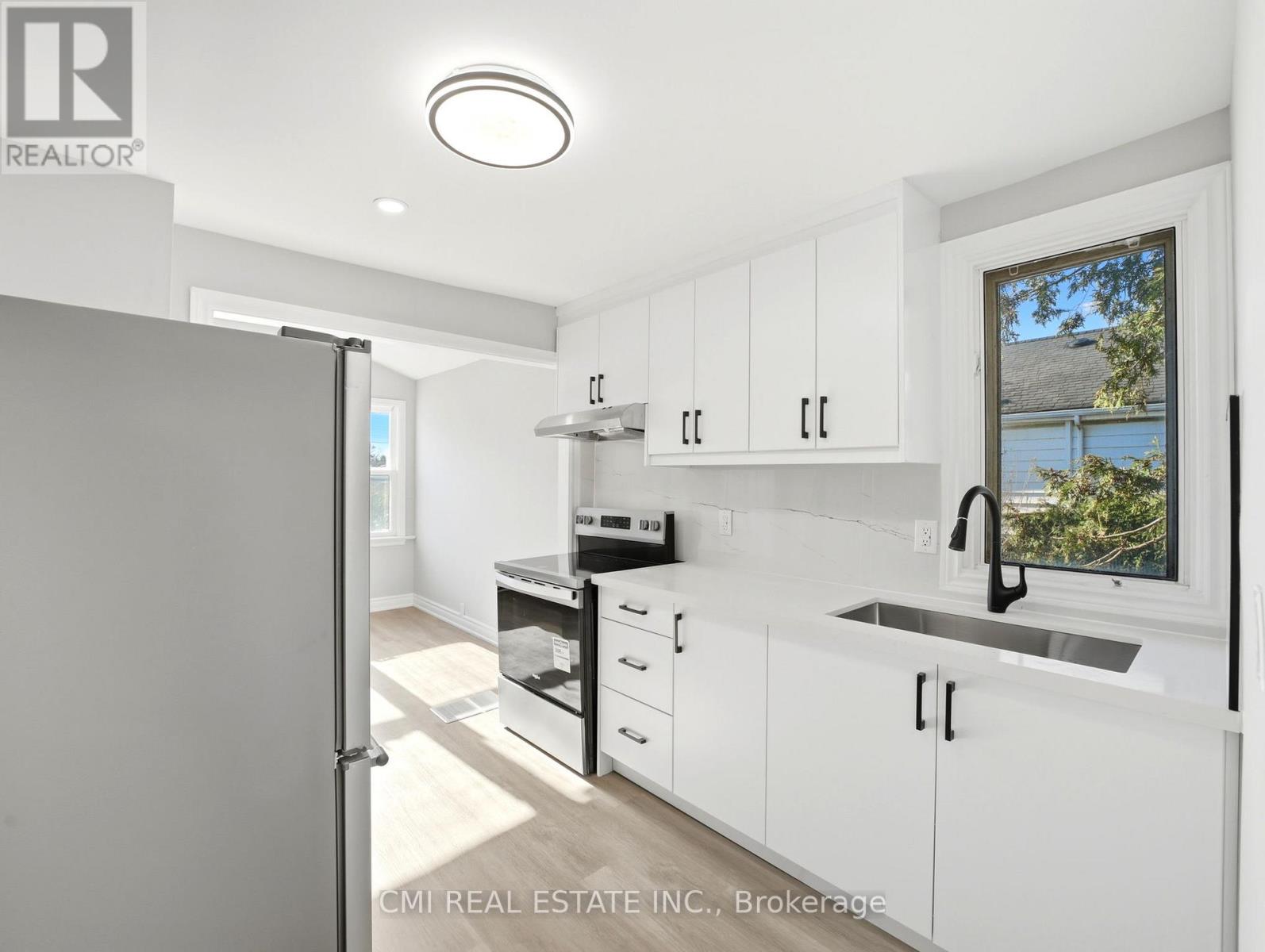 86 Adair Avenue S, Hamilton, Ontario  L8K 3S5 - Photo 11 - X12994922