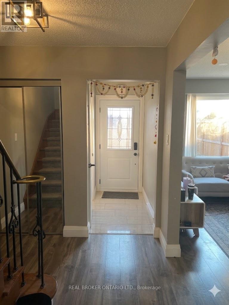 8 Ralgreen Crescent, Kitchener, Ontario  N2M 1T9 - Photo 10 - X12994936