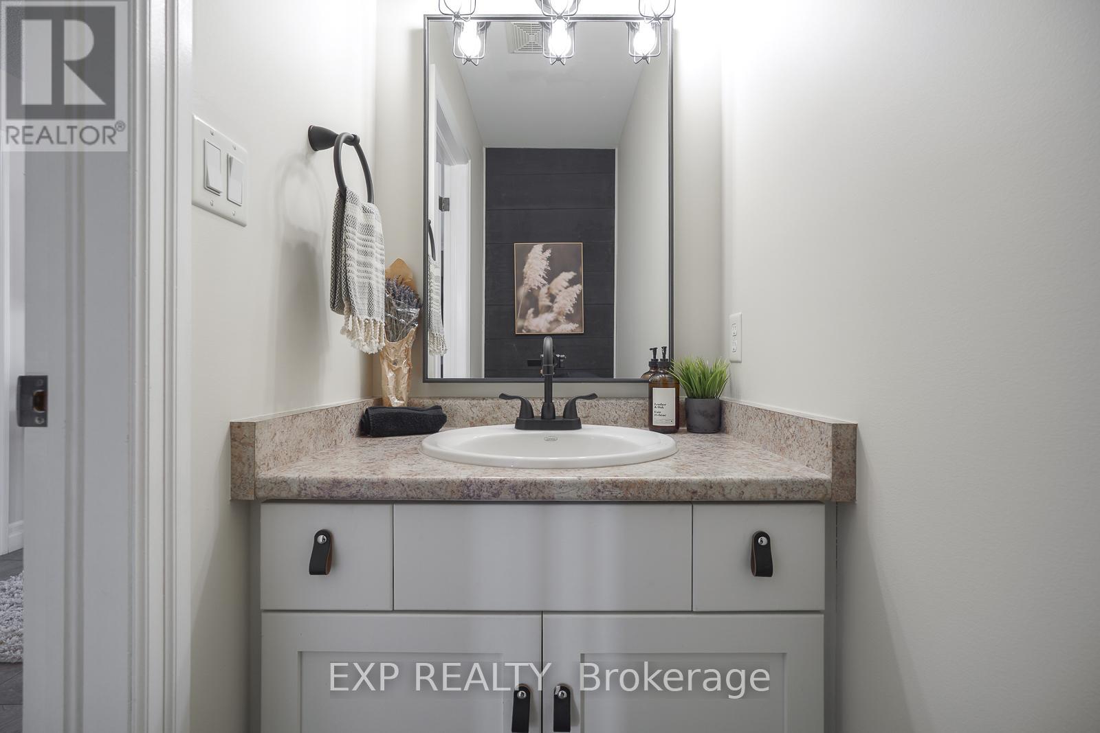 875 Ridgewood Drive, Woodstock, Ontario  N4T 0E5 - Photo 21 - X12994986